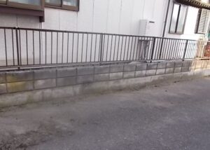 隣地境界状況(外観) 隣地境界状況(外観)