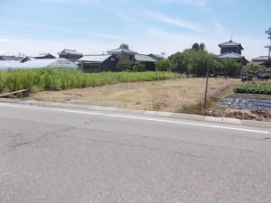 実測面積372.56㎡(約112.69坪)(外観)