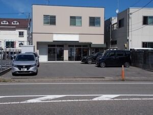 全景　南向きの物件です。(外観)