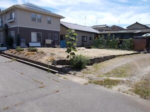 北側は開発道路 幅員3m 私道 接面(奥行)14.6m 北側は開発道路 幅員3m 私道 接面(奥行)14.6m